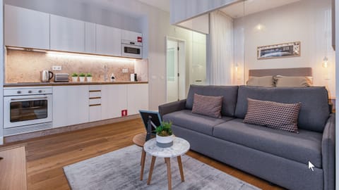 Cozy and modern apartment in the heart of Lisbon #airbnb #airbnblisbon #portugal #pt #lisbon #cozy