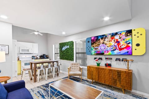 Have fun playing Nintendo Switch! We provide Mario Kart, Super Mario, Minecraft, & Fortnite