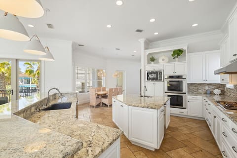 Sandcastle by the Sea - Destiny by the Sea - Kitchen