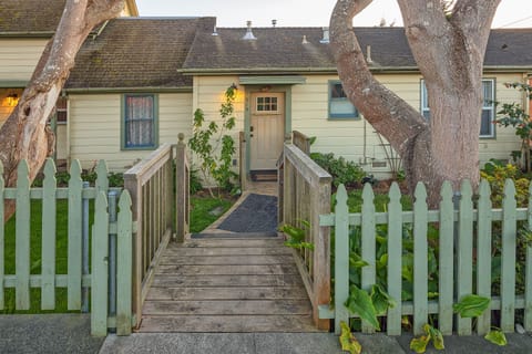 Welcome to Downtown Digs!