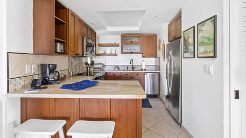 Hanalei Bay Resort #4322 - Fully Equipped Kitchen - Parrish Kauai