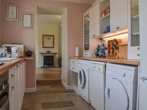 Kitchen | Old Saddlers Cottage, Ireby, Bassenthwaite