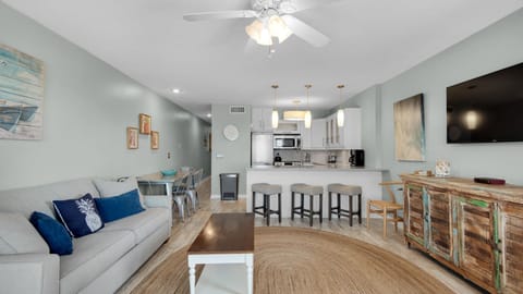 Mistral 1 Main Living Area