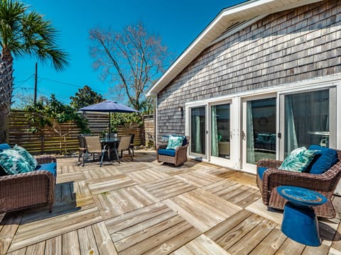 Welcome to Barefoot Bungalow Kure