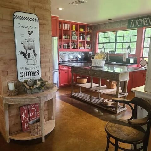 28ee61cd b4f8 44ff 8681 0092832dff2f