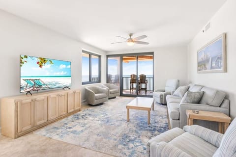 Spacious living area