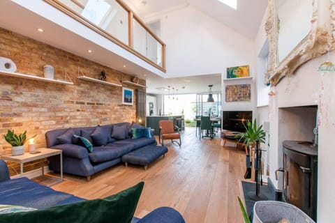 Spacious Open Plan Living
