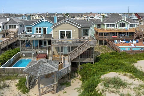 DE07A: Dune Ridge | Duplex - Back Exterior