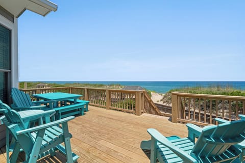 SP5a: Sea-Duced | Top Level Sun Deck