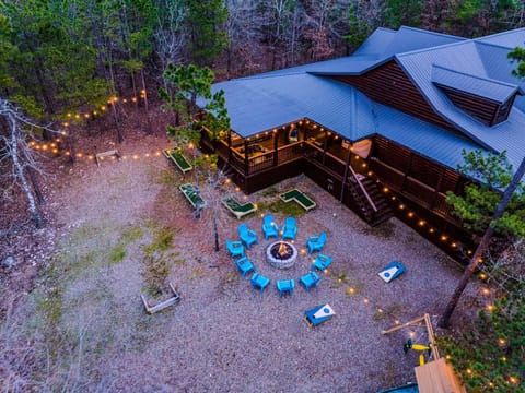 Welcome to Hochatown Star - this cabin is close to the main attractions in Hochatown!