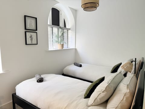 Design Apartment, Private Bathroom, Courtyard View | 2 bedrooms