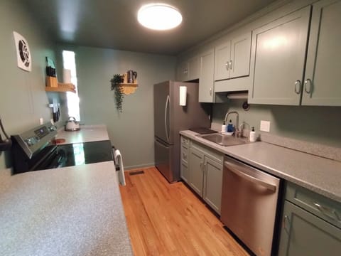 New stainless appliances in 2025