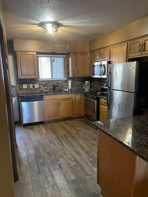 Premium Condo, 2 Bedrooms, 2 Bathrooms, Lakeside | Private kitchen | Full-size fridge, microwave, oven, stovetop