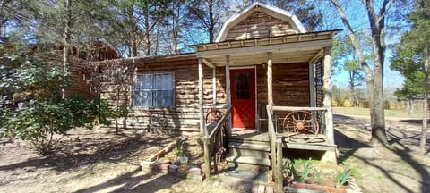 Outside view of Boho Cabin