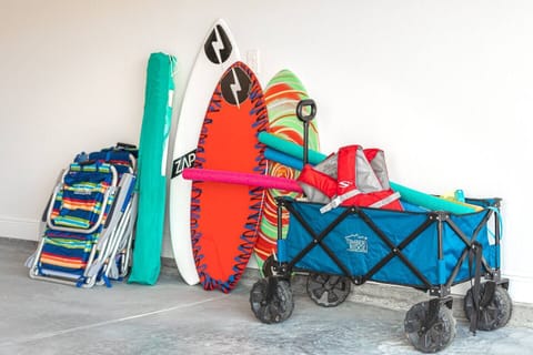 Beach umbrella|Wagon|4 beach chairs|beach toys|Skim Boards|2 bicycles