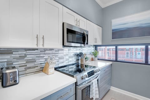 Kitchen has everything you need