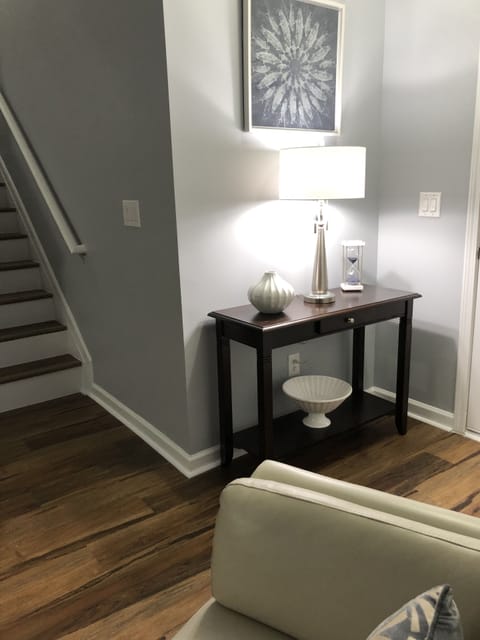 Stairway to bedrooms 