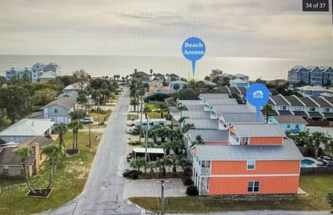 A 3 minute walk to the beach.