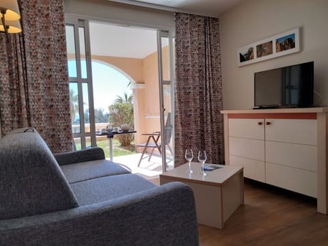 Furniture, Property, Table, Cabinetry, Shade, Interior Design, Lighting, Wood, Building, Architecture