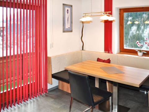 Table, Furniture, Property, Window, Wood, Interior Design, Orange, Building, Curtain, Floor