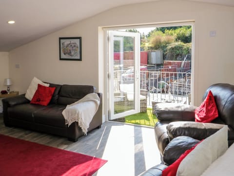 Cottage | Living area