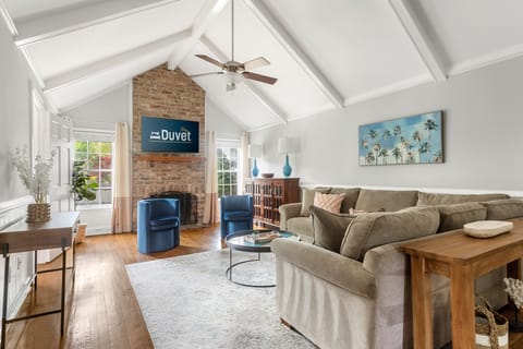 The Attwood | Close To Town Center !