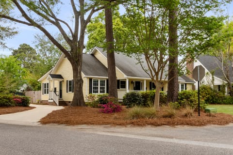 The Attwood | Close To Town Center !