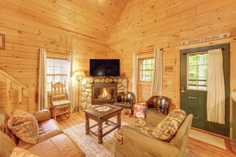 Rothbury Vacation Rental | 2BR | 2BA | Stairs Required | 1,200 Sq Ft