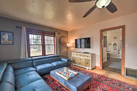 Missoula Vacation Rental | 2BR | 1BA | 950 Sq Ft | 5 Exterior Steps Required