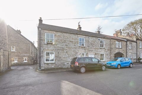 The Annexe, Richmond - Host & Stay