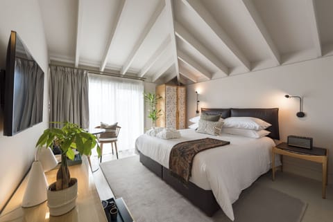 Premium bedding, minibar, in-room safe, individually decorated