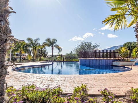 Swimming Pool, Resort, Resort Town, Eco Hotel, Tropics, Landscaping, Seaside Resort, Hotel