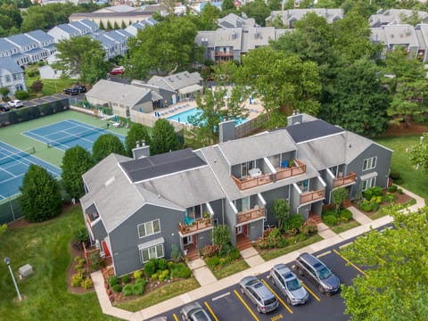 Eagles Landing! Community Pool, Pickle Ball & Tennis Courts Available to Guests