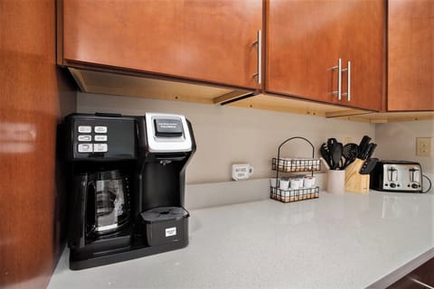 Complimentary coffee (starter pack only)