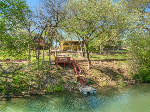 Private floating dock in your own backyard 
