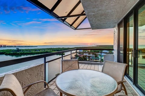 You may never forget the sunsets from the open 12th floor balcony of this Boardwalk Caper Penthouse.