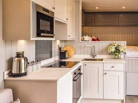 Open plan living space | The Pod - Spring Gardens, Babcary, near Somerton