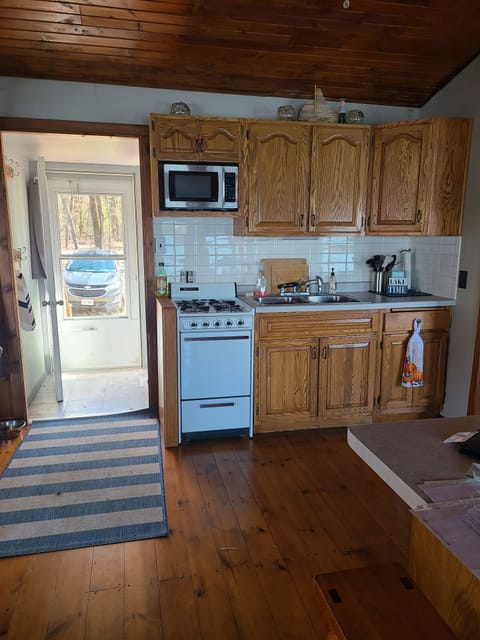 Fully stocked kitchen