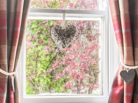 Double bedroom | Little Jack&rsquo;s Cottage, Scalby Village, near Scarborough