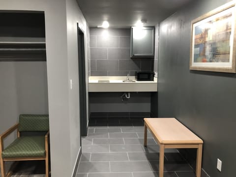 Deluxe Studio, 2 Double Beds, Kitchenette | Desk, laptop workspace, free WiFi, bed sheets