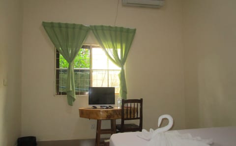 Basic Double Room | WiFi (free)