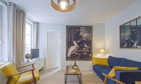 Duplex Le Pelican - Living room, sitting area, TV, bedroom 1