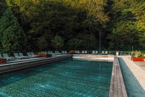 2 indoor pools, seasonal outdoor pool, pool umbrellas, sun loungers