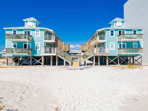 Sunrise Village Complex