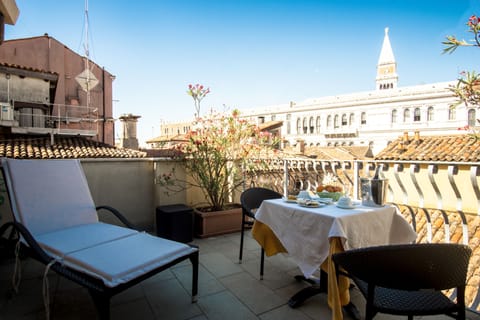 Exclusive Room | Terrace/patio