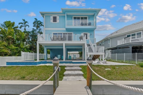 Welcome to Blue Dolphin View!