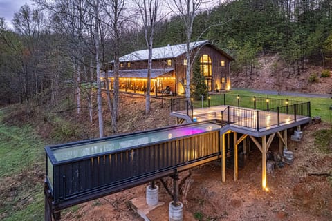 Modpool Shipping Container pool cantilevered 25' in the air!