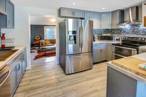  spotless, modern and equipped for your culinary expertise. 