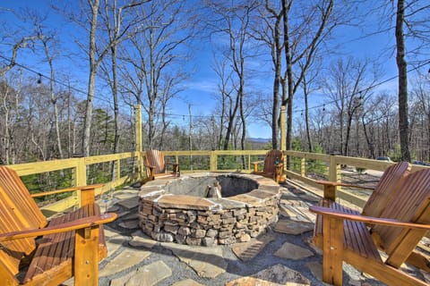 Morganton Vacation Rental | 3BR | 3BA | 1,940 Sq Ft | Stairs Required to Enter