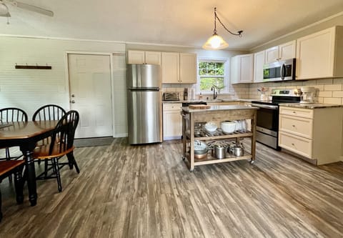 Full equipped kitchen